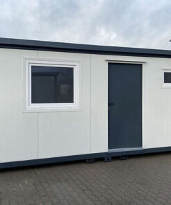 Contenedor 5x2,40m + Sanitario