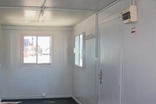 Contenedor 20' office + cocina y aseo - Imagen 3